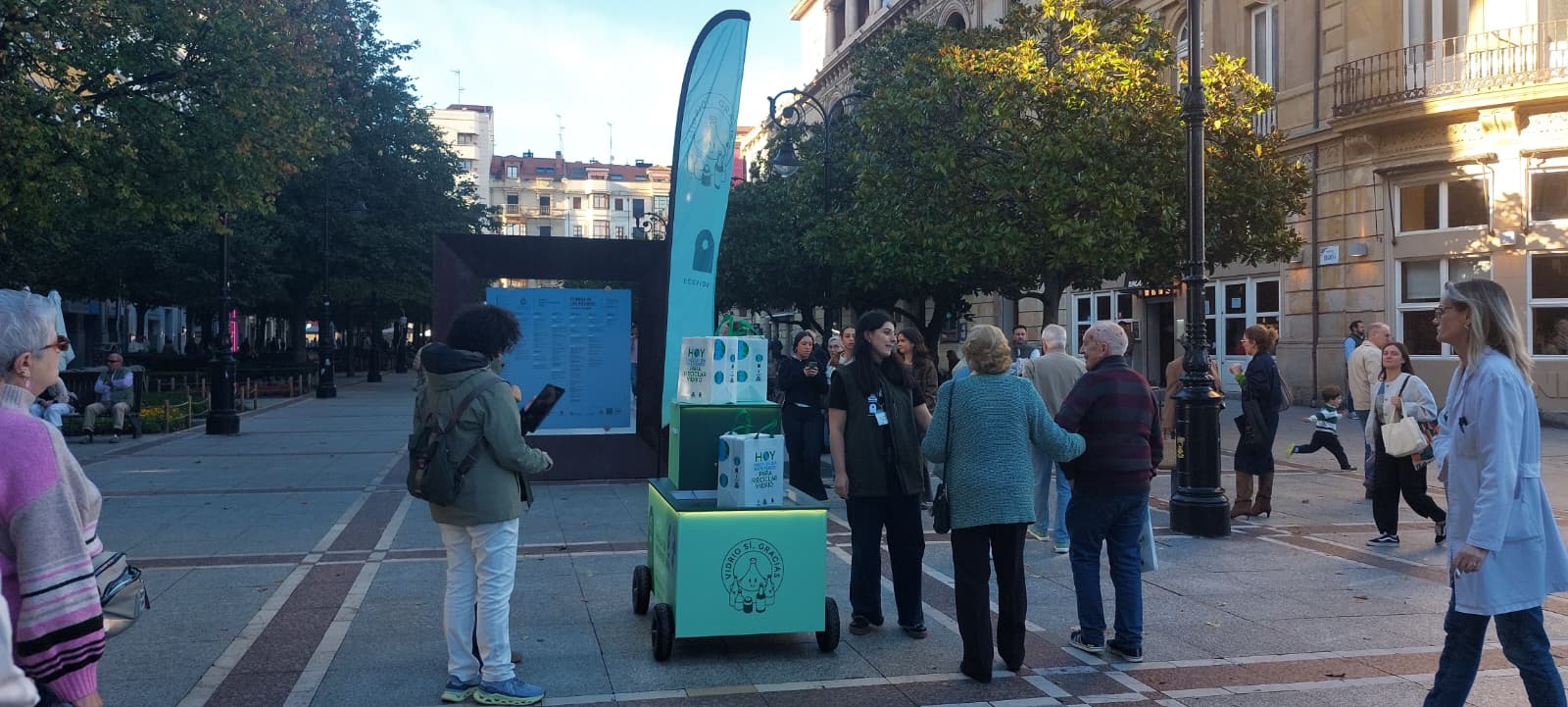Gijón launches participatory campaign to raise awareness about glass recycling