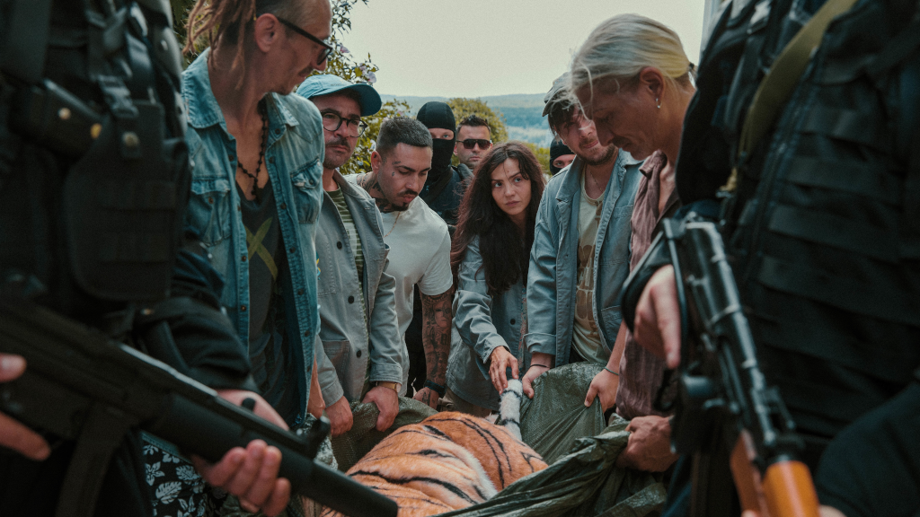 Fotograma de la película Day of the Tiger