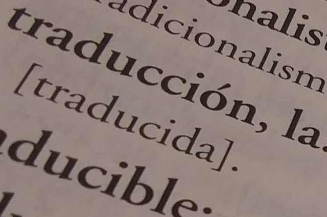 Palabra 'traducción' en el diccionario.