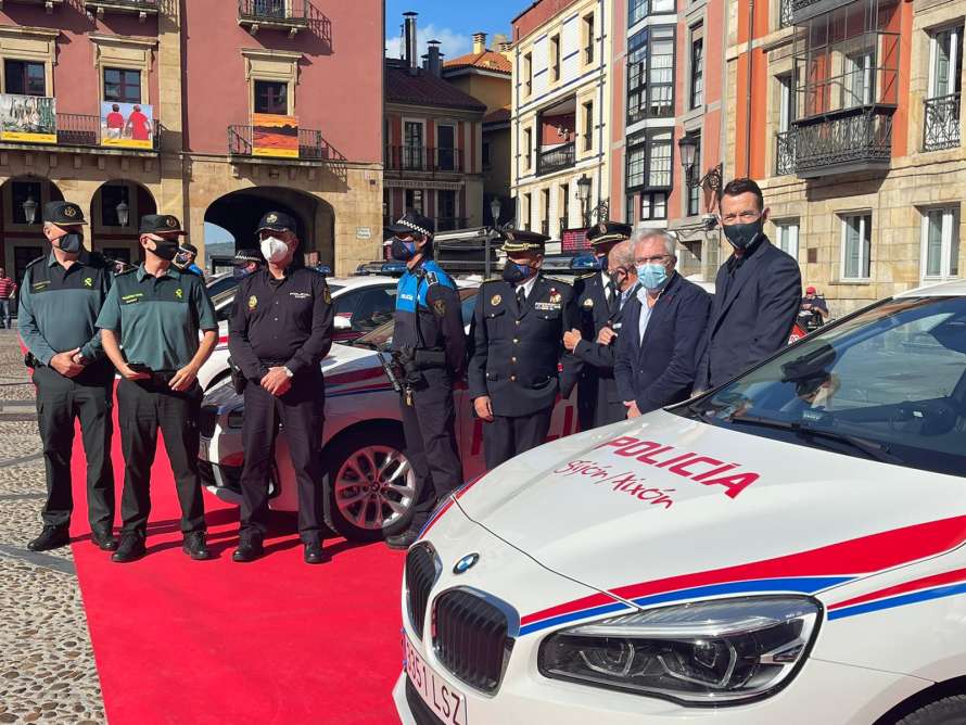 Presentación nuevos vehículos Policía Local