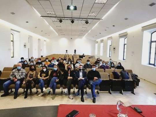 Foto de grupo Círculo de empleo escuelas taller