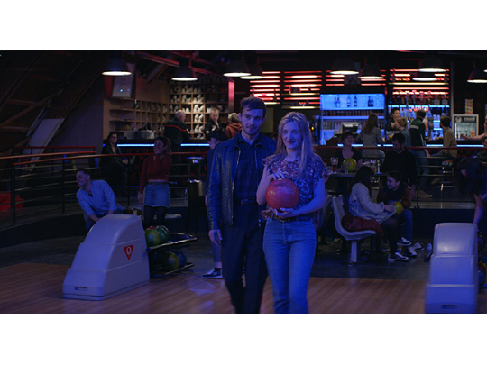 Fotograma película Saturn Bowling