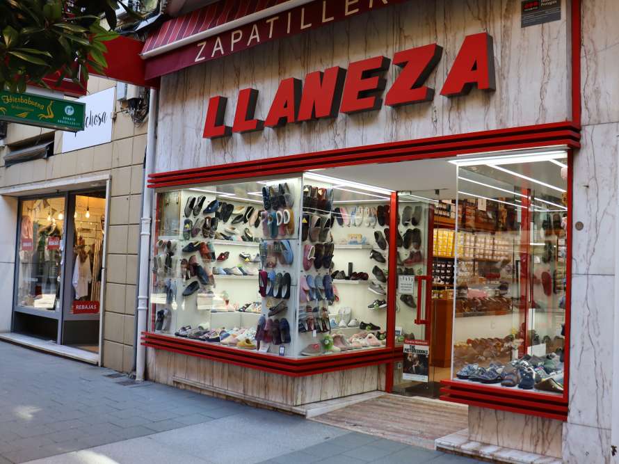 Zapatería Llaneza