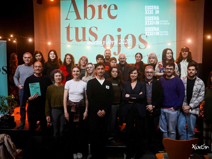 foto presentación escena xixón 2025