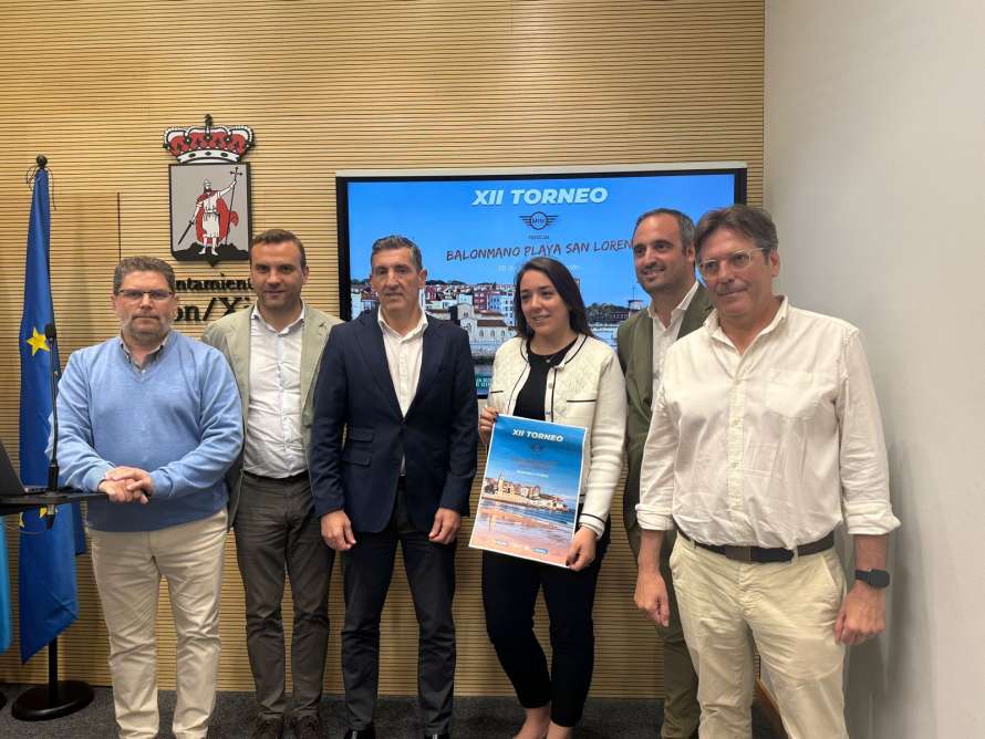 PRESENTACIÓN BALONMANO PLAYA SAN LORENZO