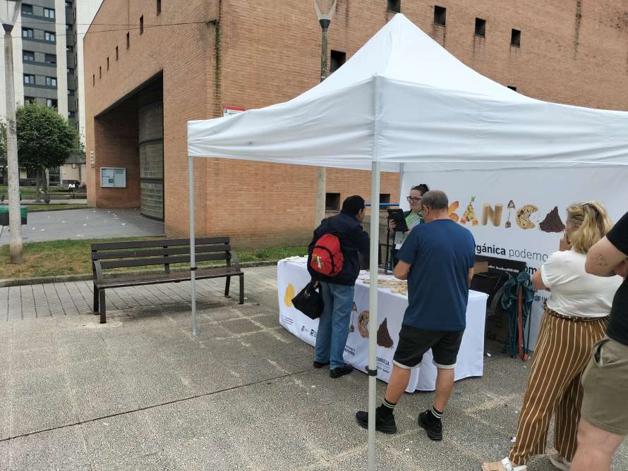 Stand Emulsa en La Calzada