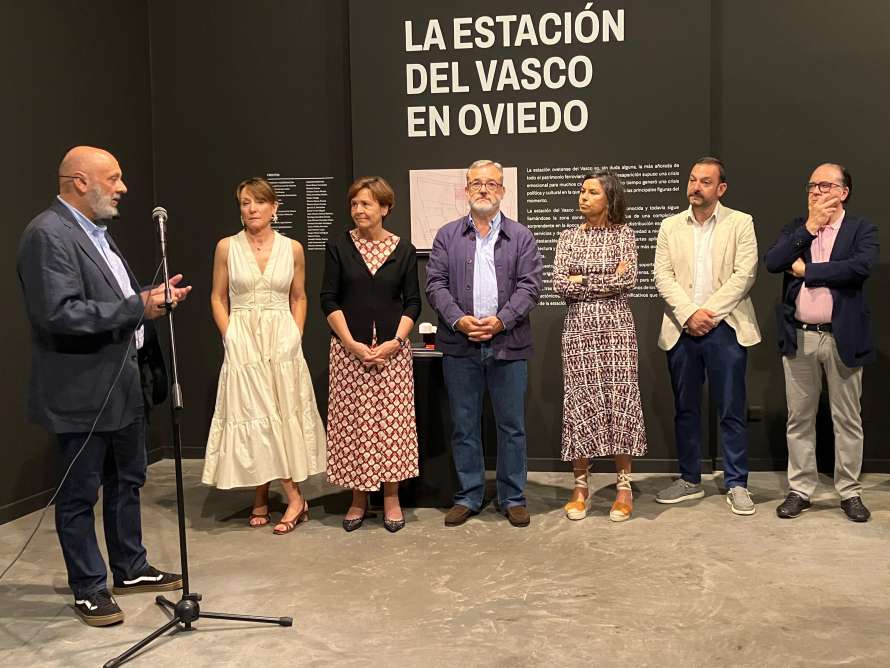 Exposición La estación del Vasco en Oviedo