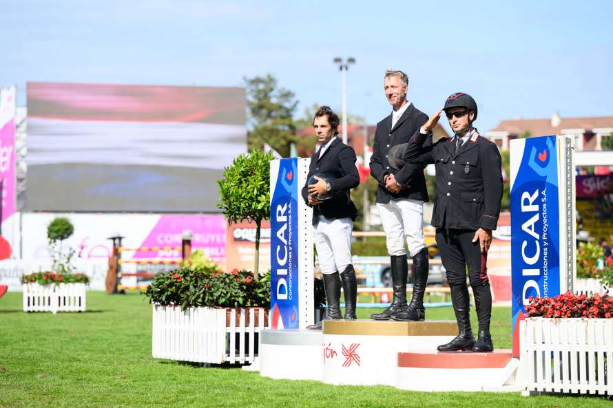 Jur Vrieling ganador Trofeo Dicar CSI 2 Hípico Gijón