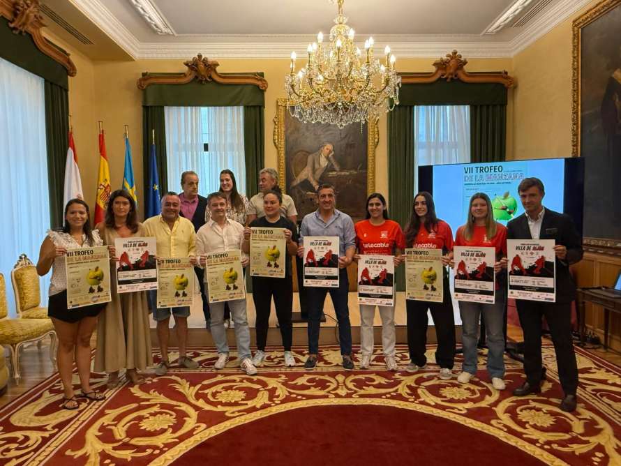 PRESENTACIÓN TROFEOS TELECABLE HC