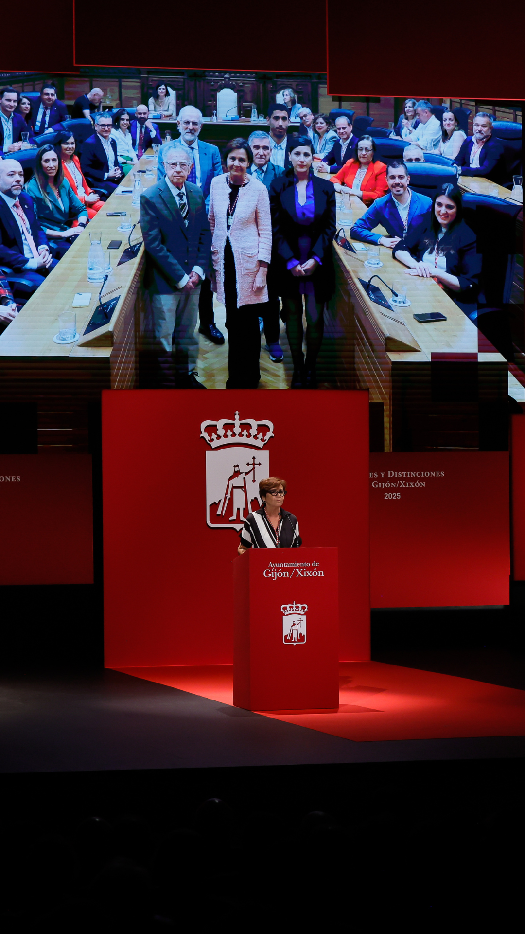 Acto de entrega de Honores y Distinciones