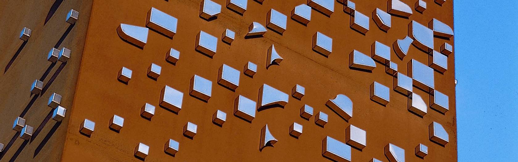 Torre de la memoria detalle