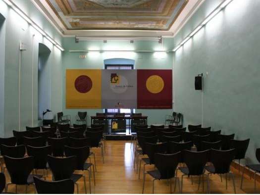 sala de conferencias del centro