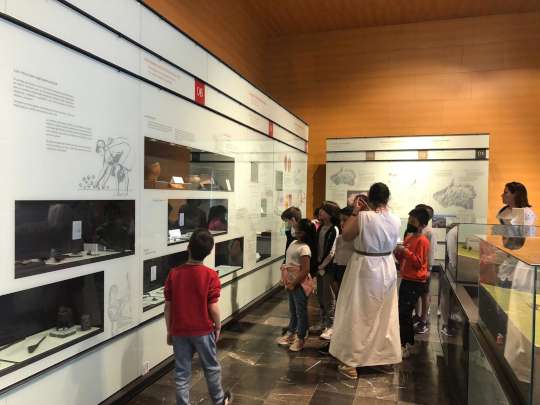 en la sala permanente del Museo