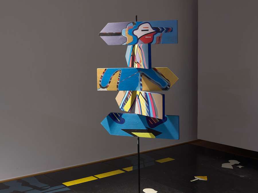 Exposición Juan Gomila - Cajas ambiente