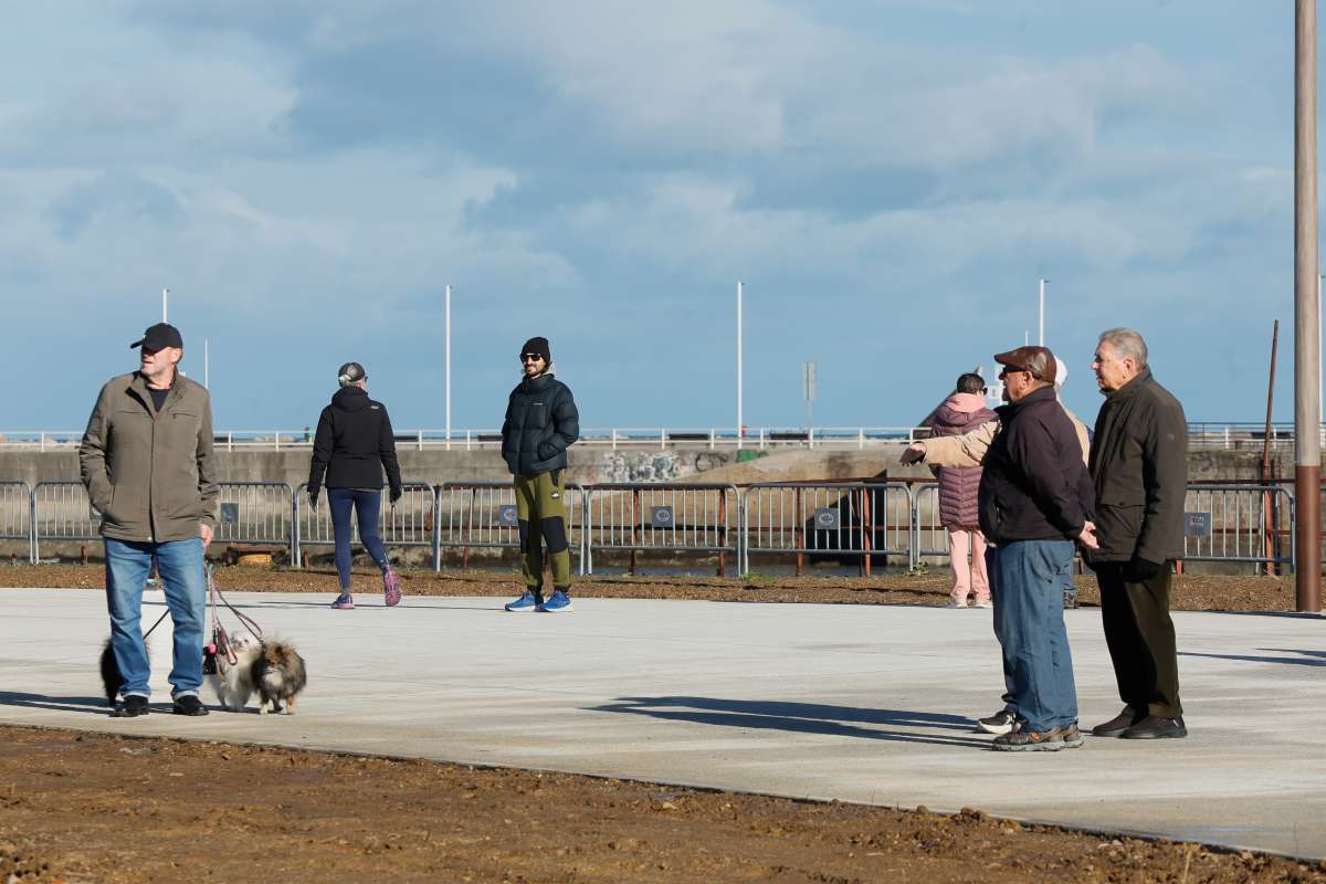 Apertura a la ciudadanía del paseo de Naval Azul