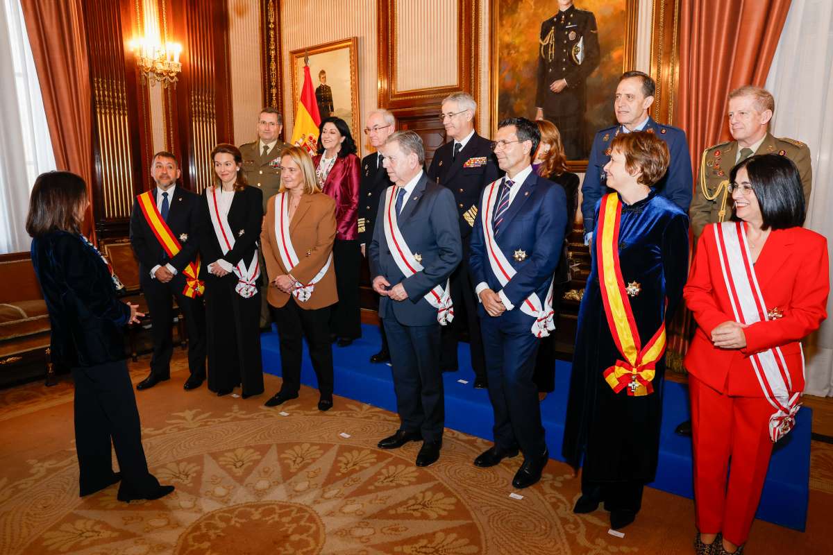 Carmen Moriyón Cruz Merito Naval