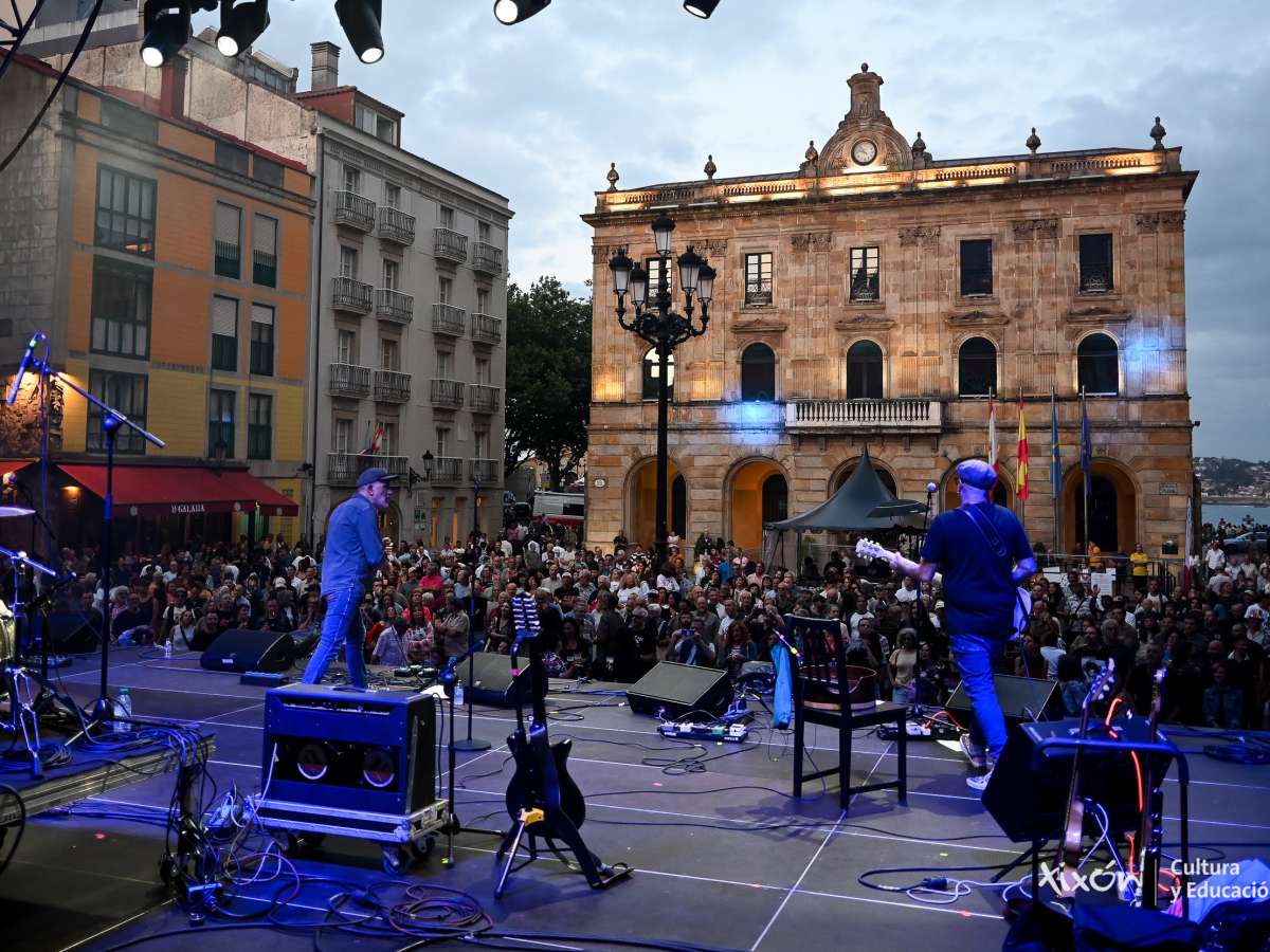 Sábado 25 jul - Concierto n'alcordanza