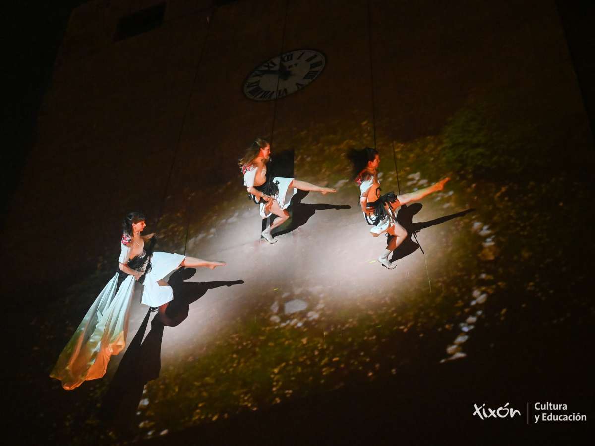 Viernes 31 jul - Danza Vertical